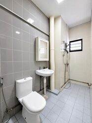 Blk 640 Hougang Avenue 8 (Hougang), HDB Executive #625530211